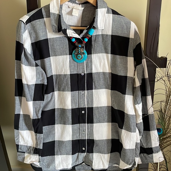 Classy checks H&M casual shirt - Picture 5 of 7